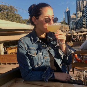 Meet your Posher, Nicole